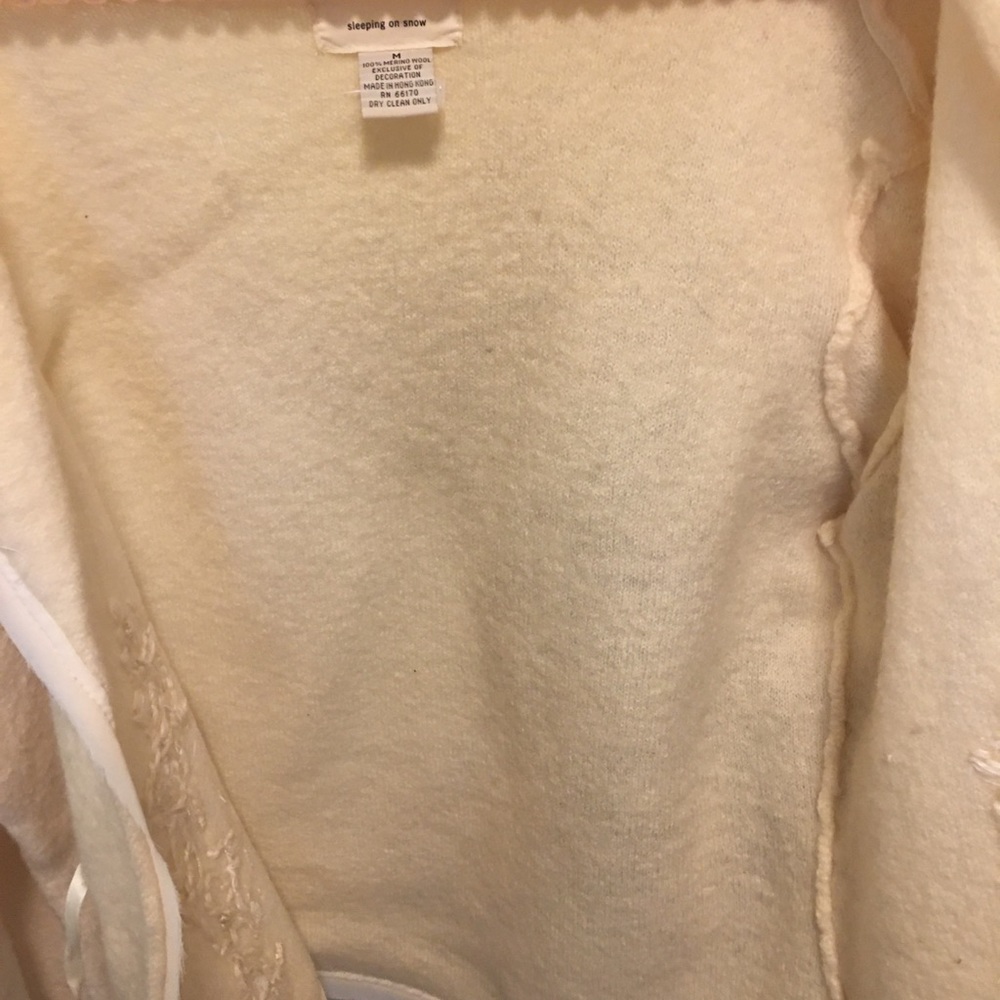 Sweater - Picture 5 of 6
